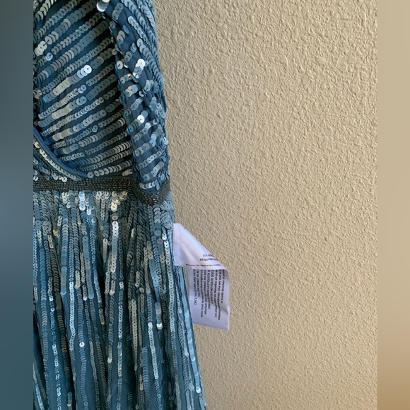 MAC DUGGAL SLATE BLUE SEQUINED WRAP OVER 3/4 SLEEVE GOWN (14) NWT 🌴 - Picture 7 of 16